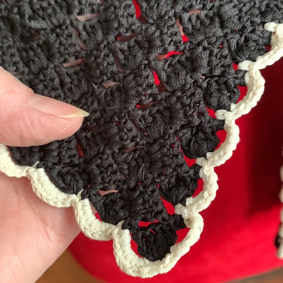 Retro Black and White Crocheted Sweater S/M - Picture 4 of 10